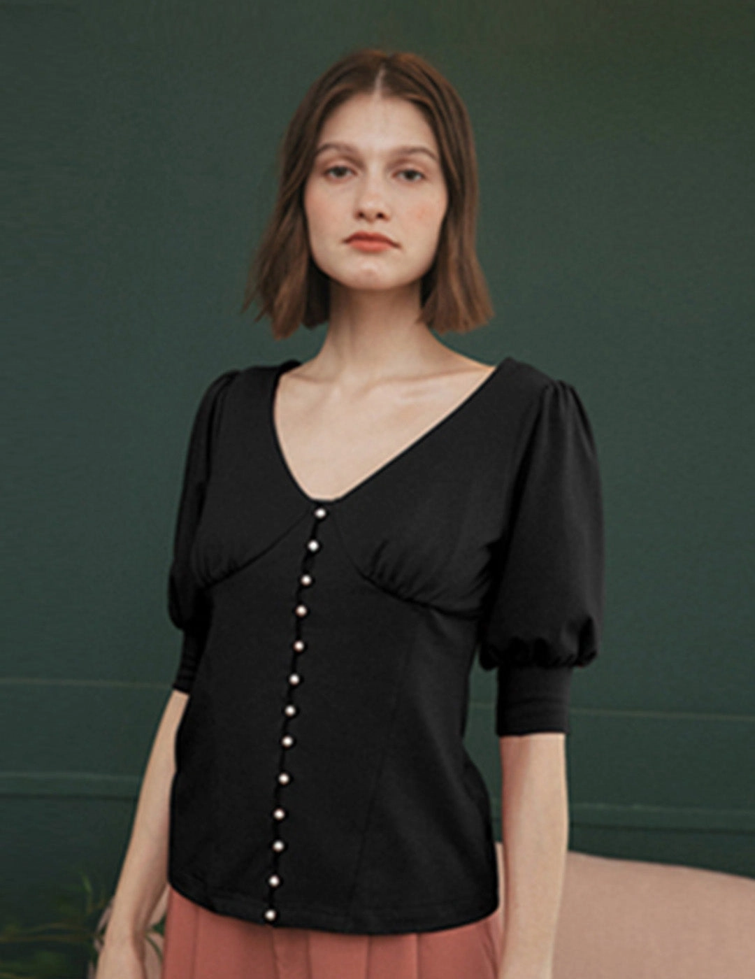 DoubleLayered Structure Tight Core ??Final Sale??Alice V-Neck Cottons Blouse