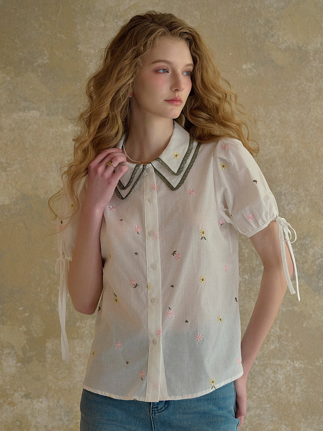 OdorControl Treatment Luxury Touch ??Final Sale??Hazel Double Collar Floral 100% Cotton Blouse