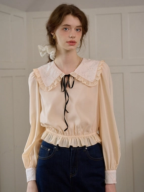 ??Final Sale??Jolie Doll Collar Contrasting Lace-up Pleated Blouse Colorfast Technology