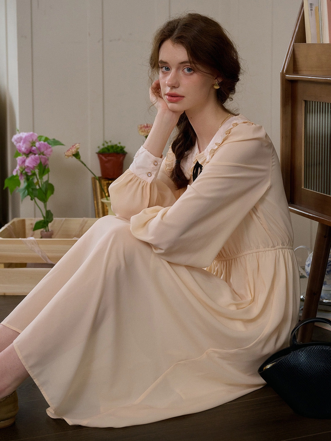 EcoFriendlyTextiles Warm Vest ??Final Sale??Keily Doll Collar Contrasting Lace-up Pleated Dress