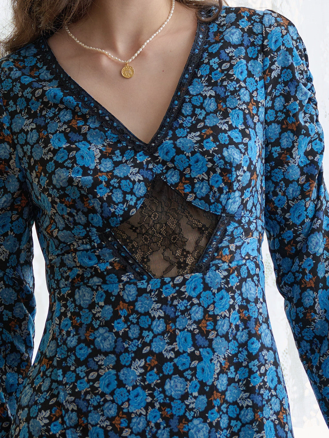 Breathable Lining ??Final Sale??Kenna V-neck Hollow Lace Paneling Irregular Hem Dress