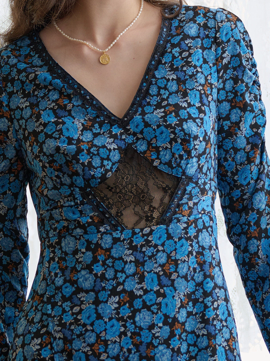 Lightweight insulation ??Final Sale??Kenna V-neck Hollow Lace Paneling Irregular Hem Dress