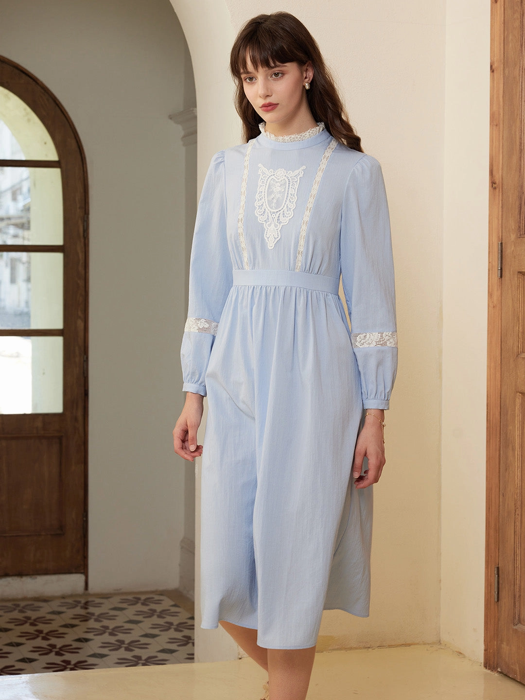 Lake Glow Basic Core ??Final Sale??Zainab Elegant Half Turtleneck Lace Panel Dress