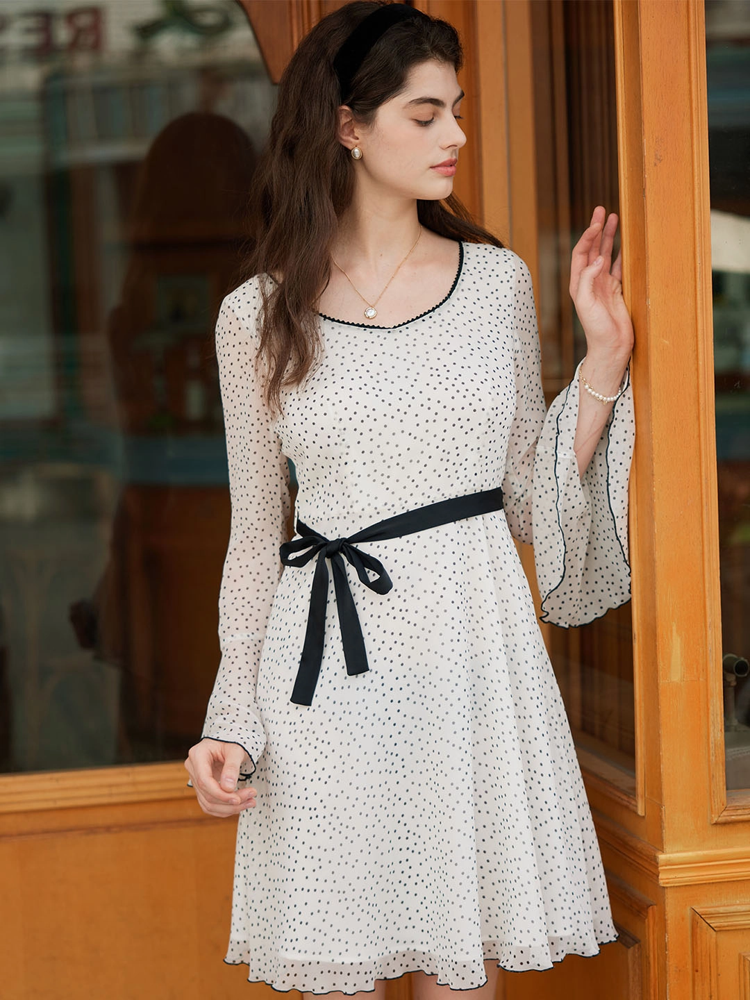 ??Flash Sale??Rylan Polka Dot Contrasting Color Round Neck Bell Sleeve Dress London Edge