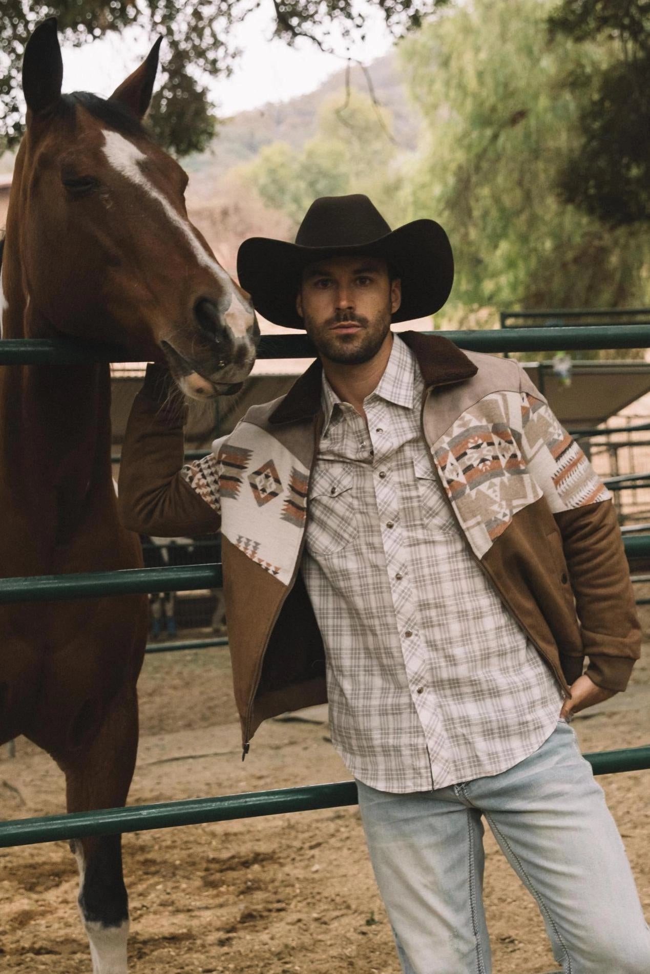 Graceful Design Family Style Mens Ethnic Aztec Quilted Twill Brown Jacket W/Suede Accents