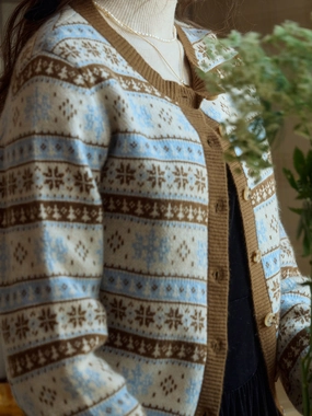 Aleah SR Exclusive Design Snowflake Jacquard Fair Isle Crew Neck Sweater Cardigan LowMaintenance Material