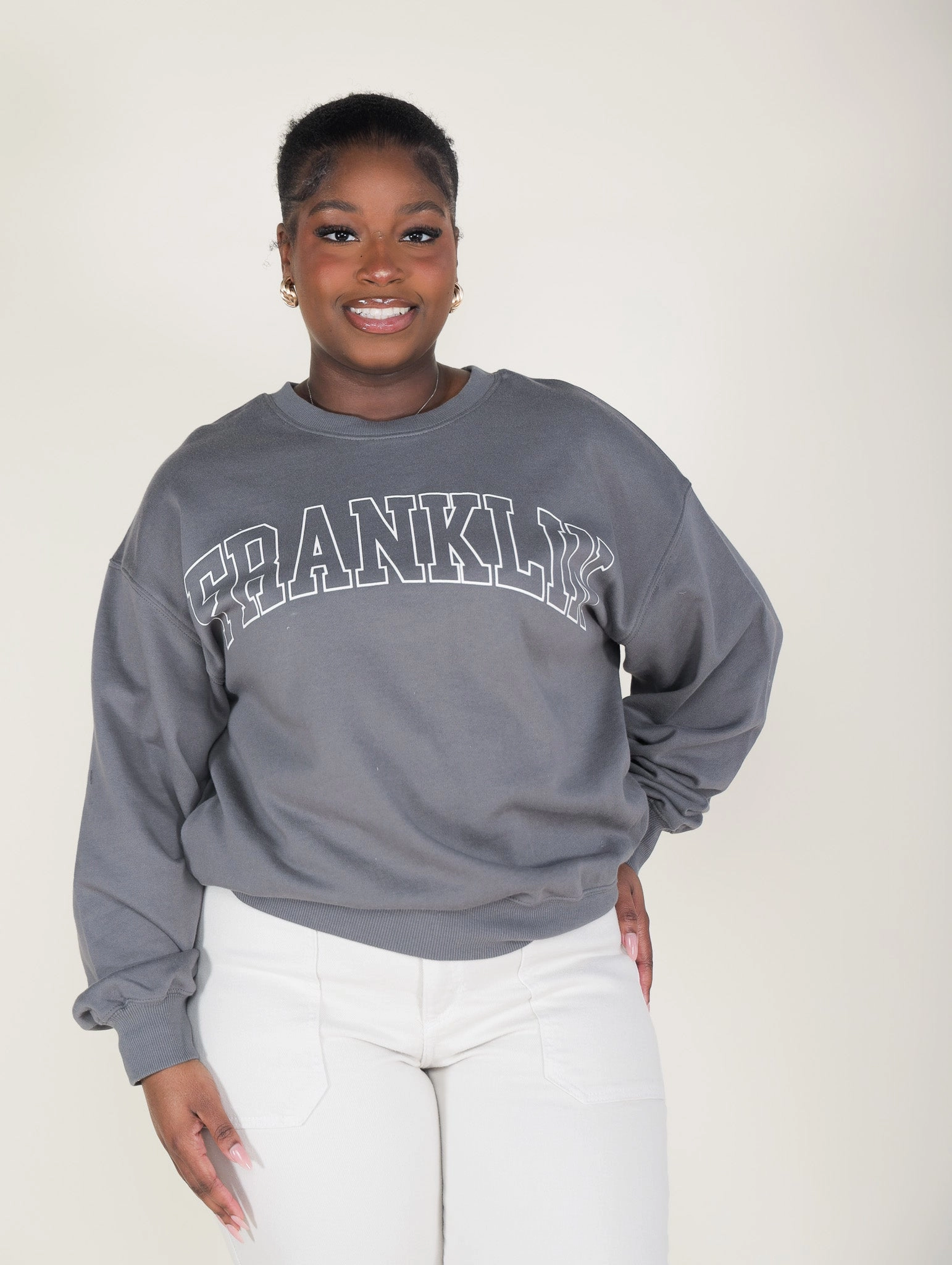 Franklin Outline Sweatshirt Casual Comfort Layer Timeless Style