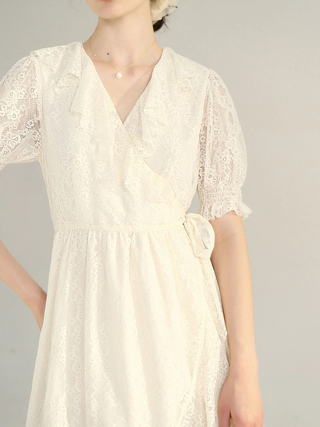 ??Final Sale??Emberlynn V Neck Puff Sleeve Lace Dress Wind Block