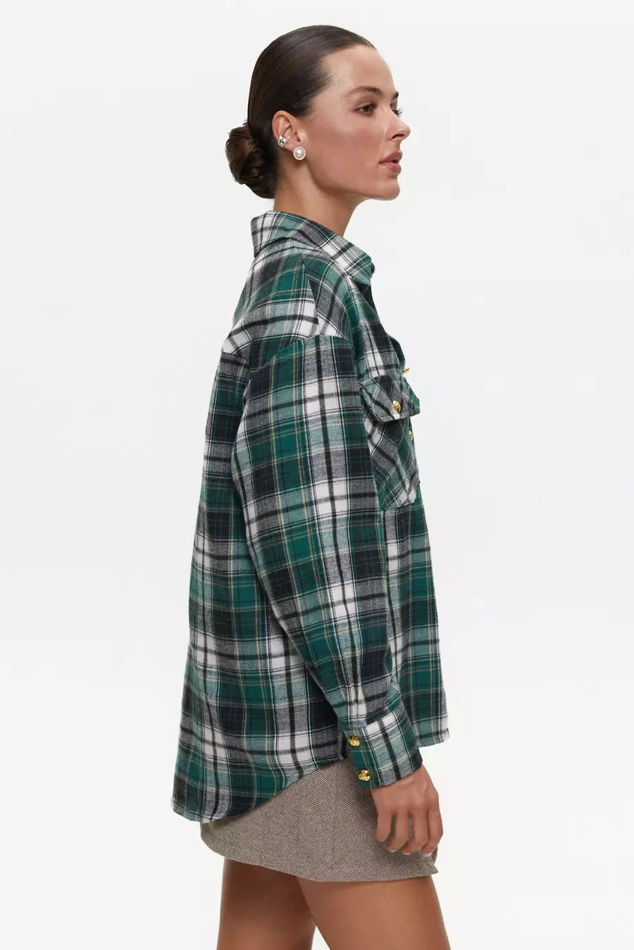 Checkered shirt in color green Pocket Detail