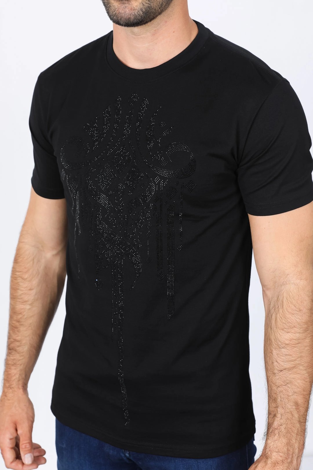 Chill Comfort Wear QuickDry Mens Modern Fit Stretch Crystals T-Shirt