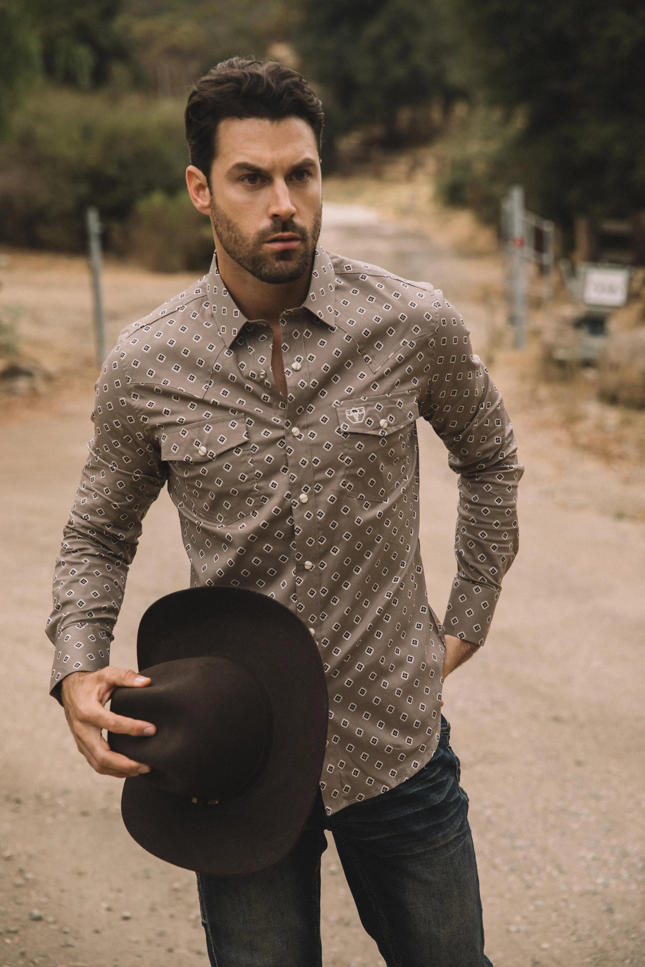 High-Quality Material Mens Western Modern Fit Mink Long Sleeve Shirt with Snaps