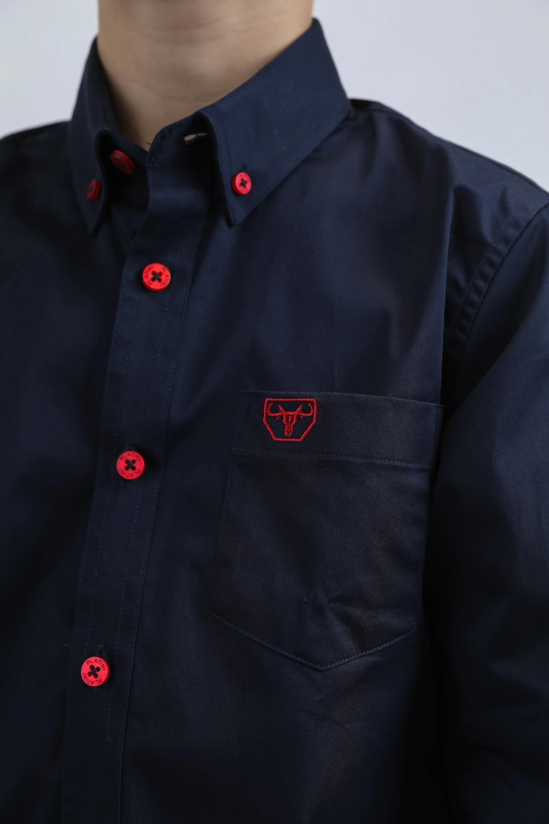 Simple Fit Wrinkle-Resistant Kid??s Single Pocket Logo Modern Fit Stretch Navy Dress Shirt