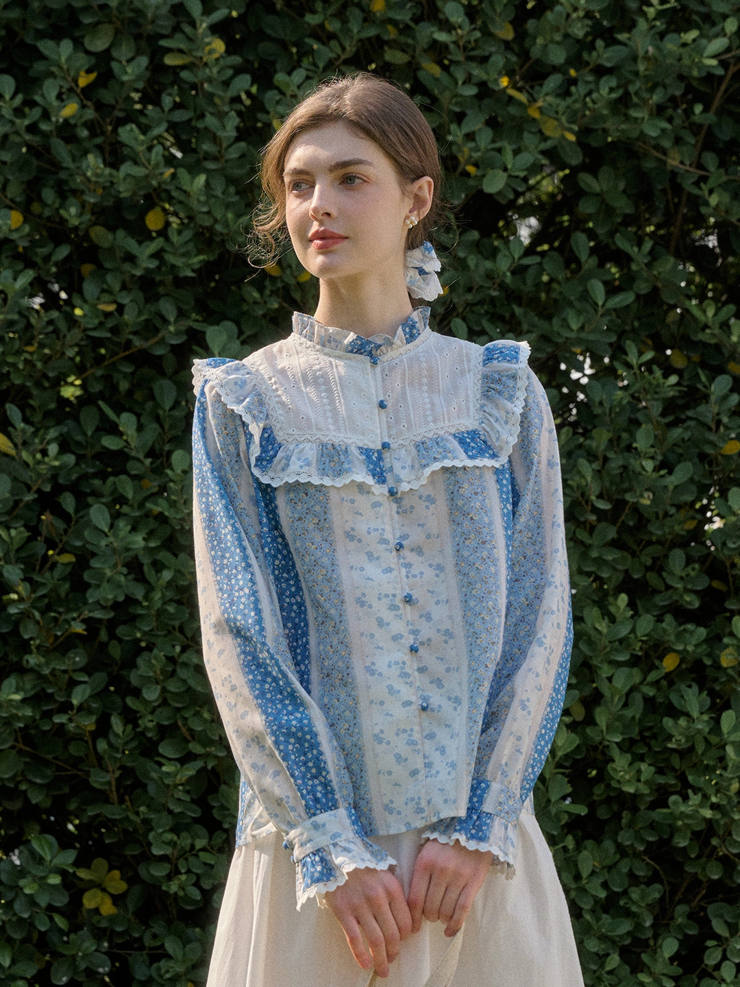 Casual Polo Model Edge Emmie Trimmed Mock Neck Contrast Lace Floral Print Patchwork Blouse