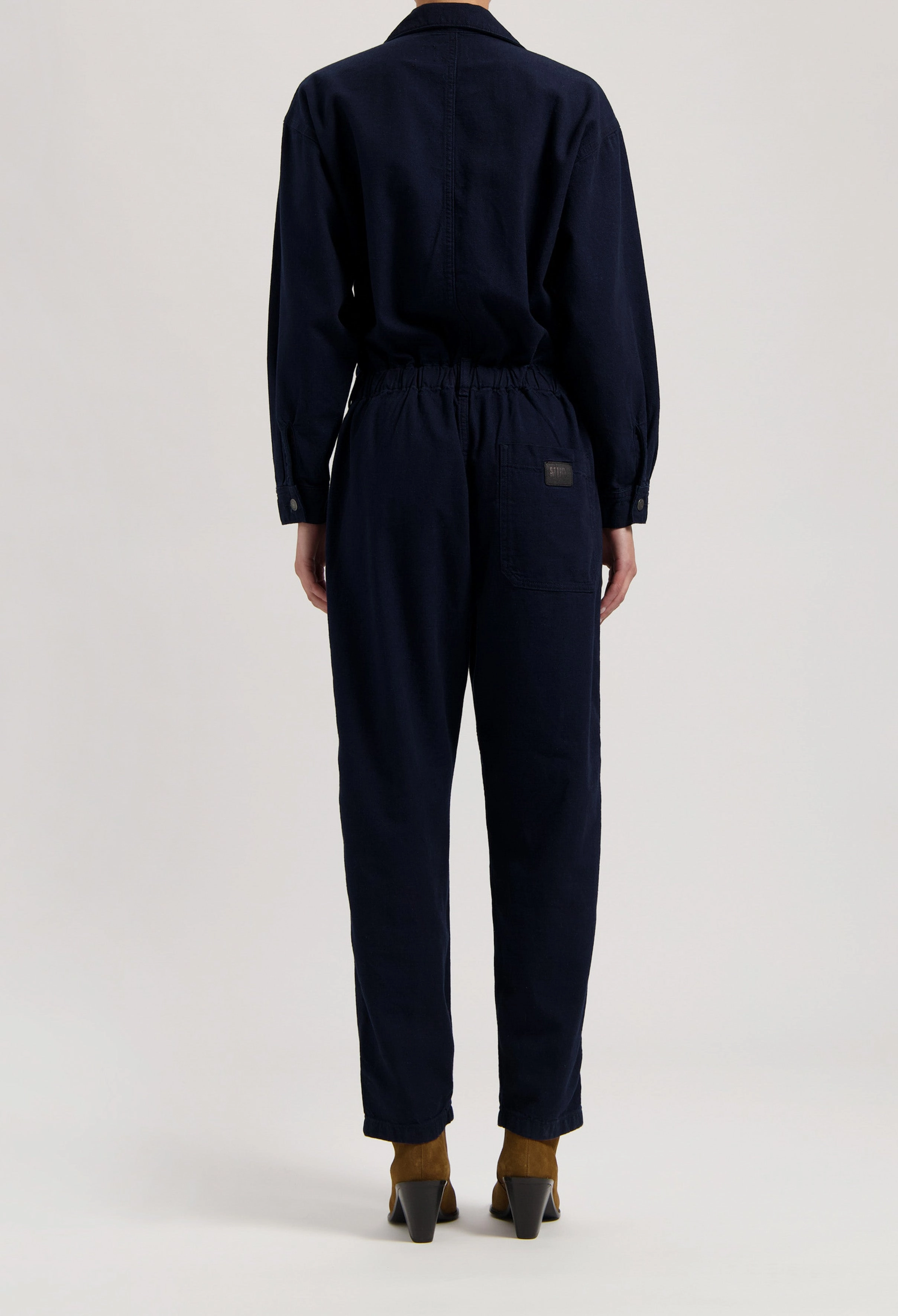 Uma Jumpsuit - Onyx Dry Warm Outerwear WaterRepellent Finish