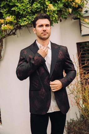 Game Day Men's Double Button Black Woven Printed Blazer