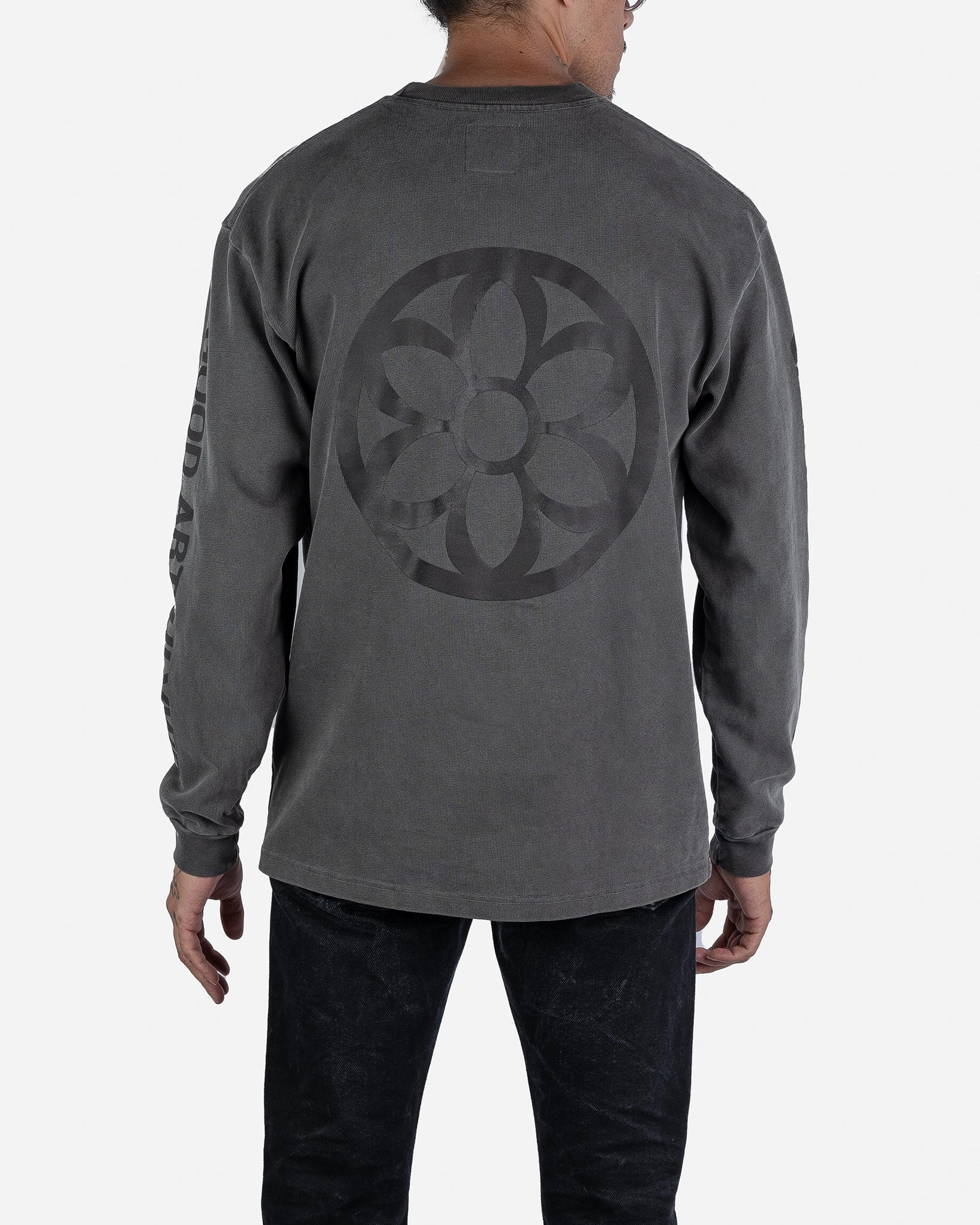 UVProtective Coating Reinforced Stitching GOOD ART HLYWD Heavyweight Long Sleeve Crew Neck T-Shirt - Vintage Black