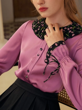 WrinkleFreeTexture NonRestrictiveFit Hazel Contrast Lapel Trumpet Sleeves Blouse