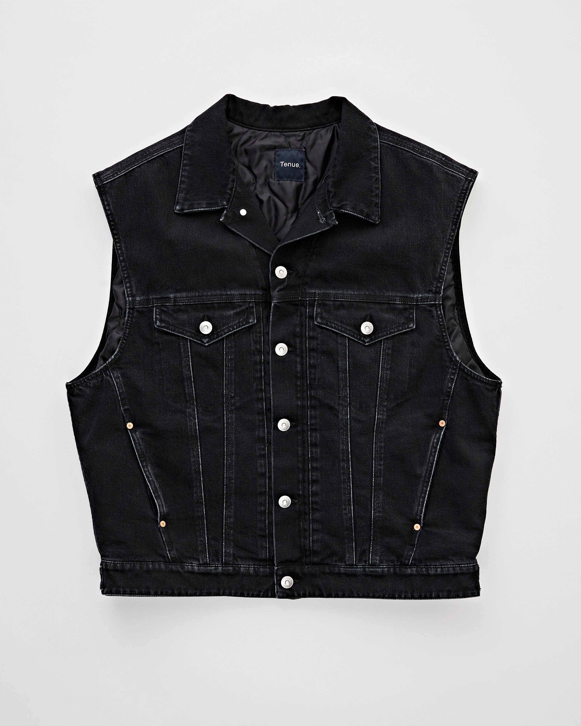 LayeredNeckline ChafeResistant Seams Hopper Sleeveless Jacket Asheton