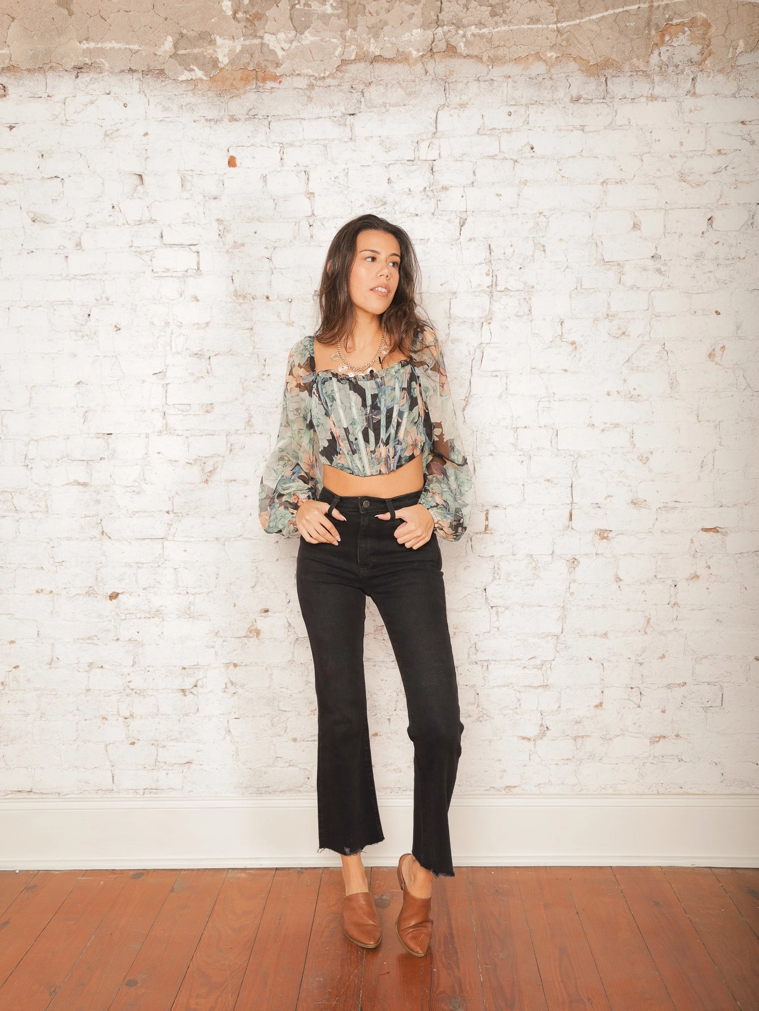 Hosta La Vista Cropped Flare Jeans Modern Textured