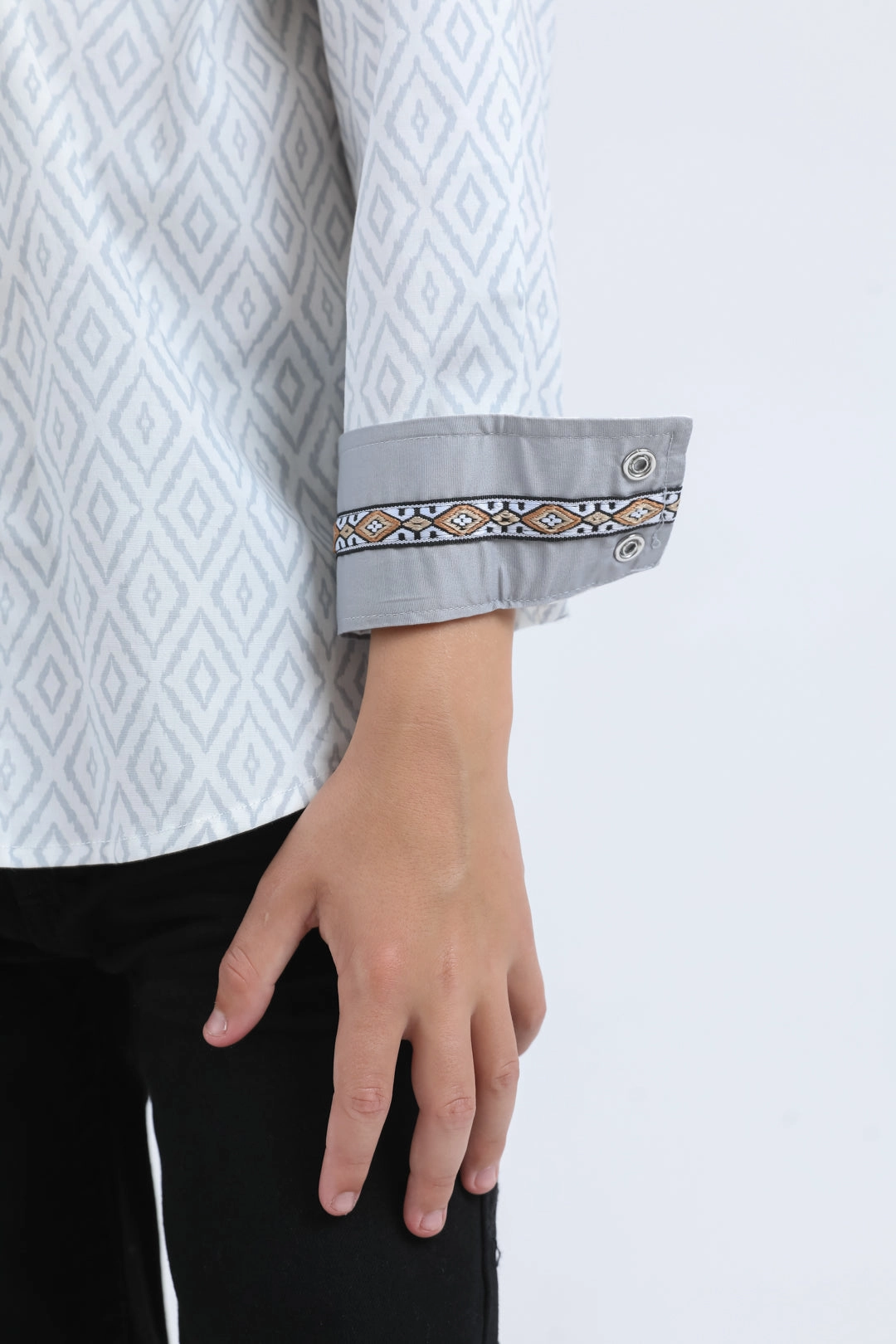 Conference Appropriate Kid's Western Modern Fit Cotton/Spandex Long Sleeve White Shirt with Snaps