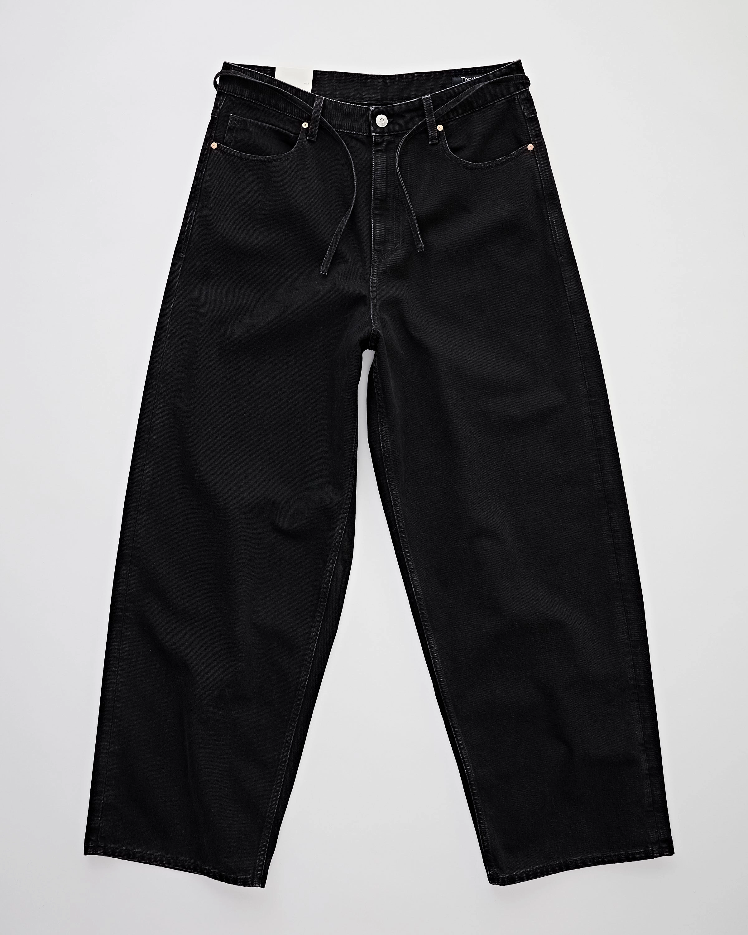 FlexibleNeckline Noah Jeans Asheton