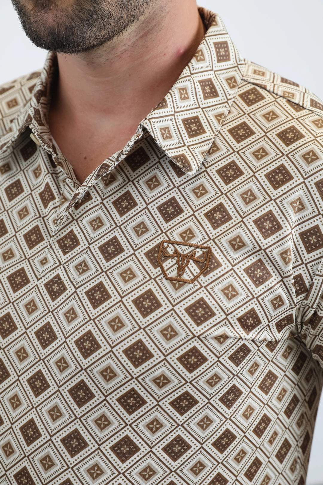 Mens Performance Fabric Modern Fit Stretch Aztec Print Beige Polo Trendy Layers Elegant Comfort