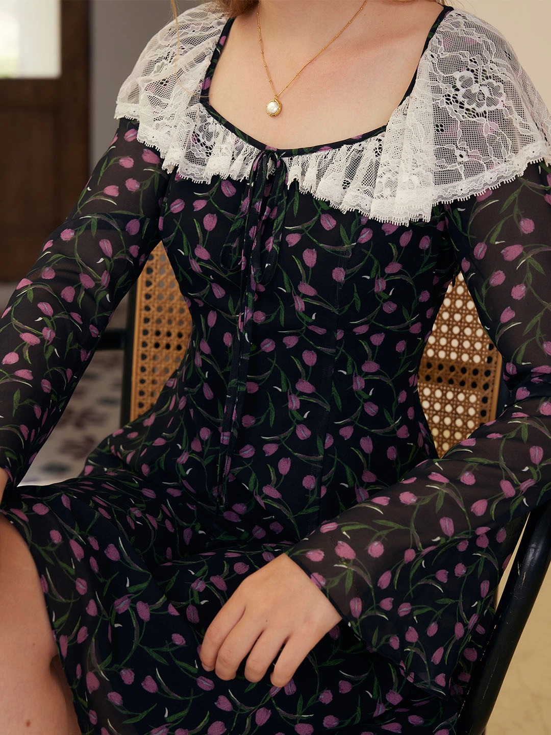 Casual Trousers Sara Lace Patchwork Square Neck Tulip Print Dress