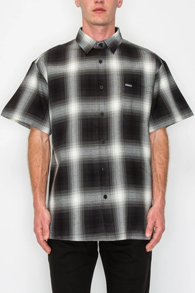 Plaid Short Sleeve Shirt Low Profile Pocket Design