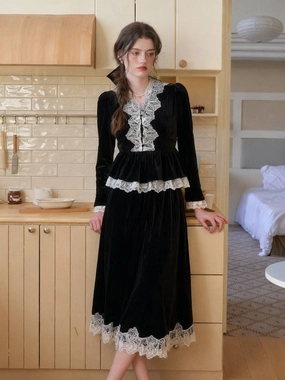 Martha V-Neck Blouse London Edge DoubleLayered Fabric