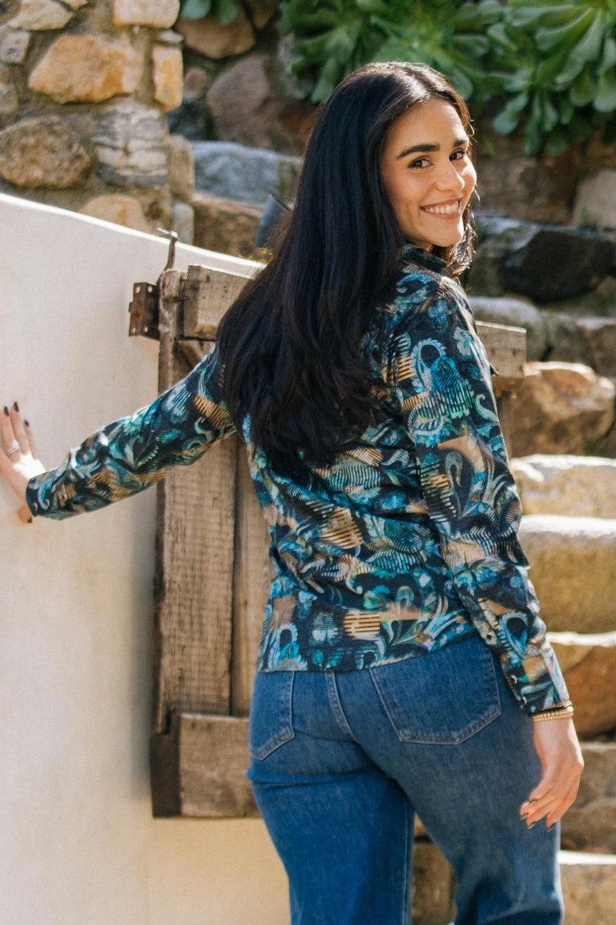 Chambray Fabric Classic Color Womens Modern Fit Stretch Foil Fashion Shirt