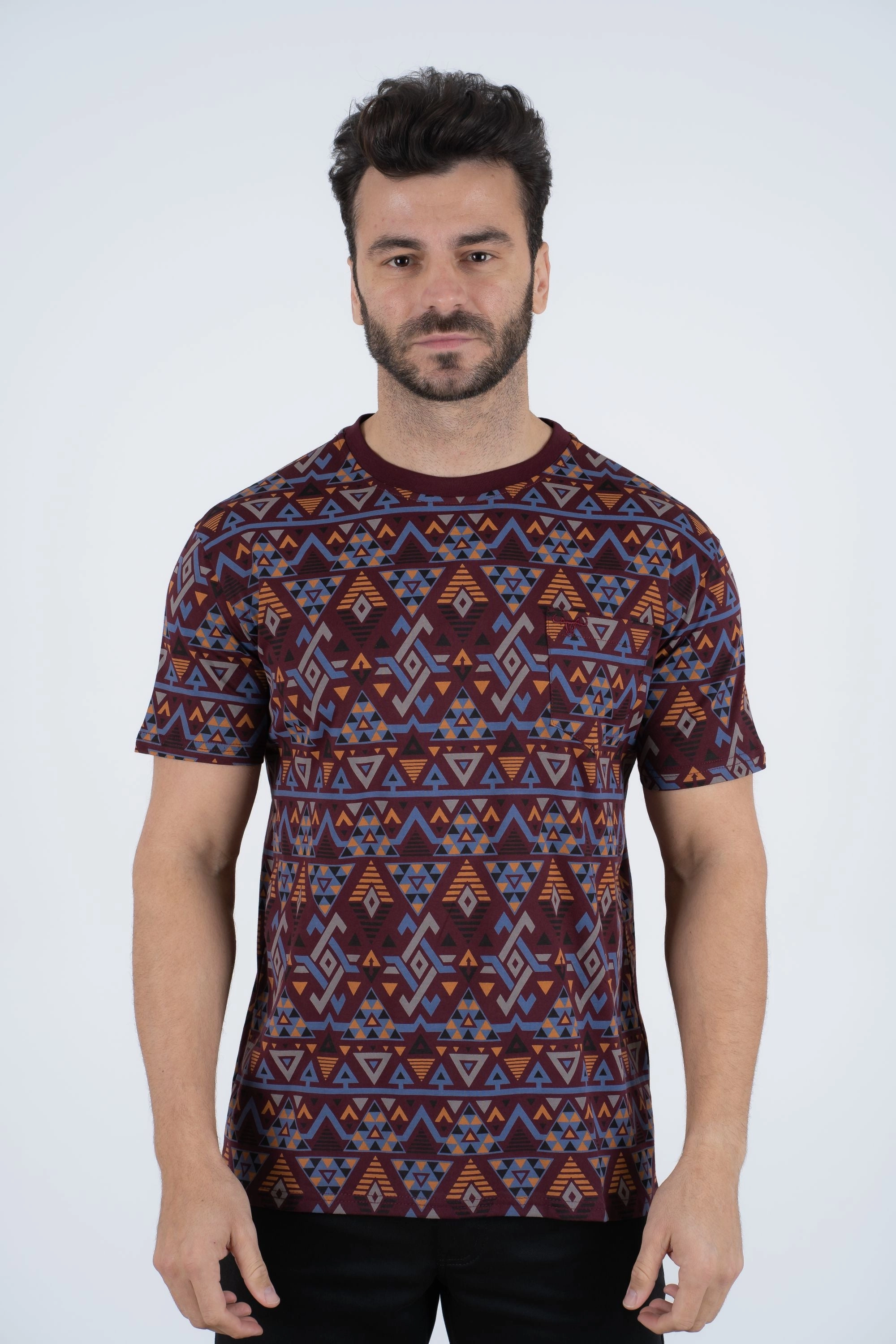 Reinforced Hemline Versatile Wearable Men's Cotton Wine Aztec Print T-shirt
