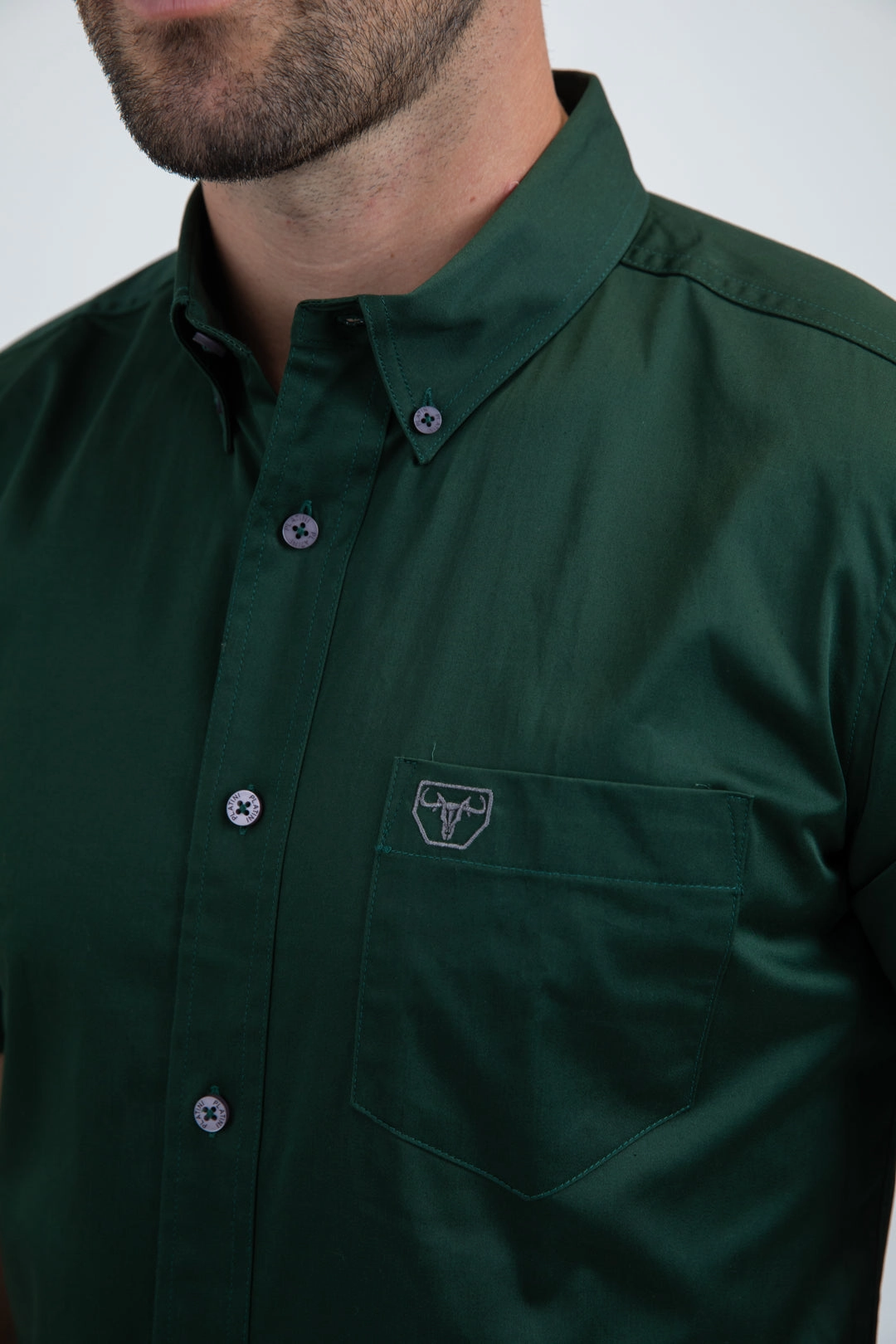 Trendy Vibes Beach Attire Men??s Single Pocket Logo Modern Fit Stretch Green Short Sleeve Shirt