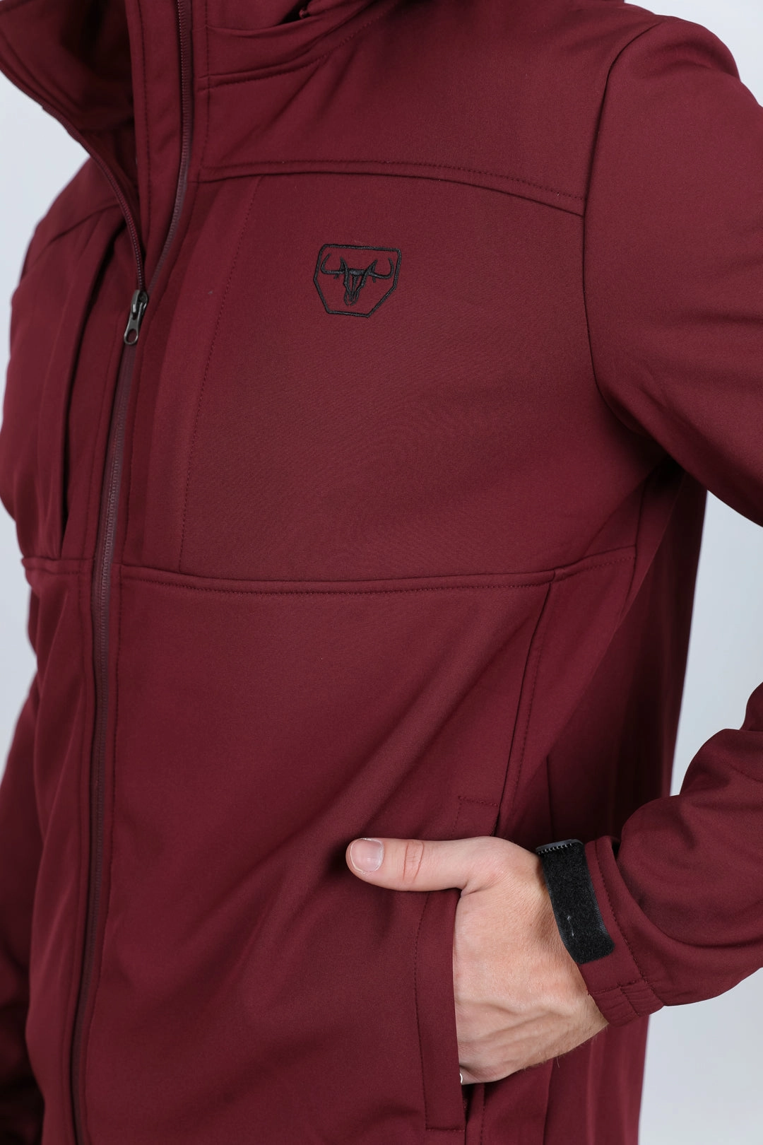 Glass Fit Mens Hooded Softshell Water-Resistant Jacket - Burgundy