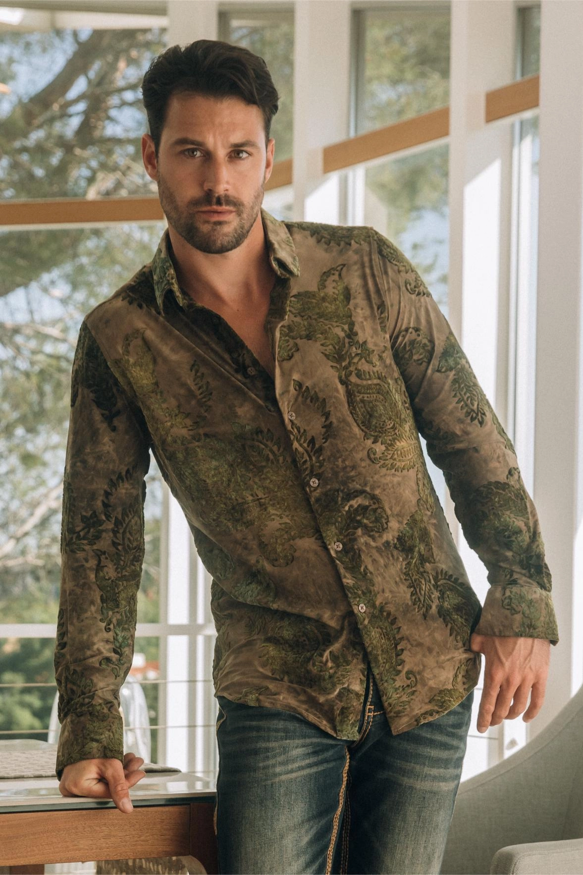 Bold Graphics Mens Jacquard Fabric Print Modern Fit Long Sleeve Beige Shirt