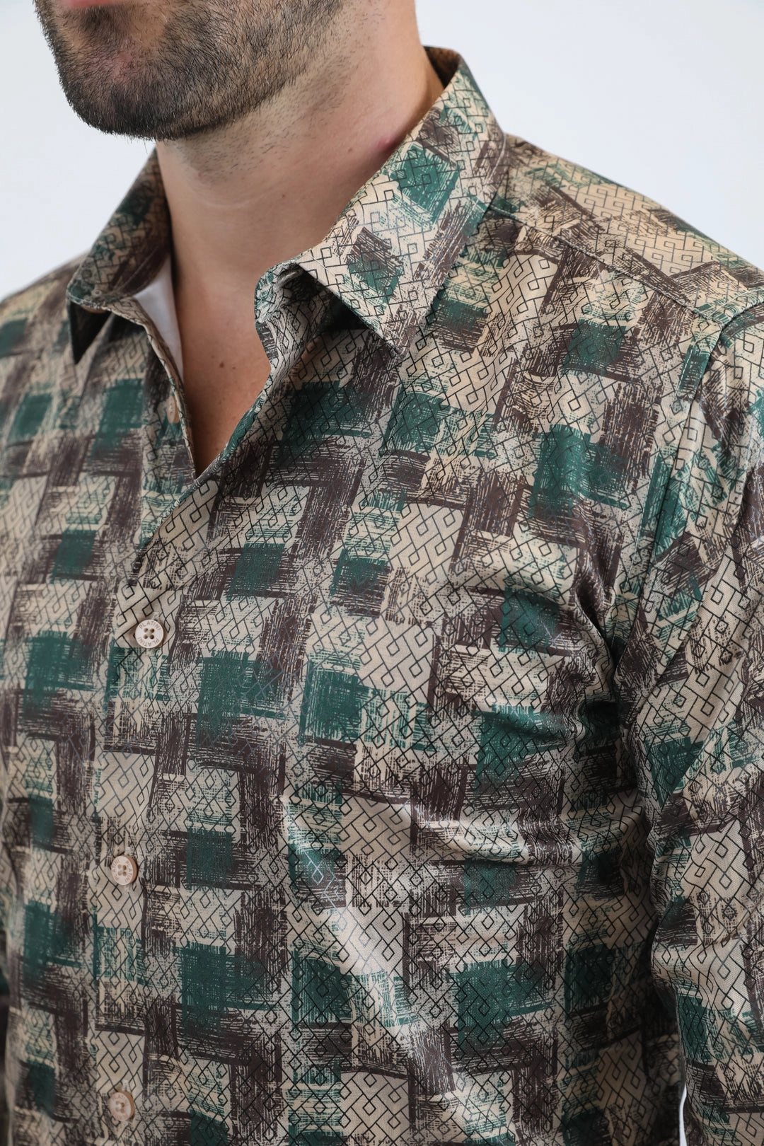 All Day Comfort Tech Everyday Look Mens Modern Fit Stretch Foil Fashion Beige Shirt