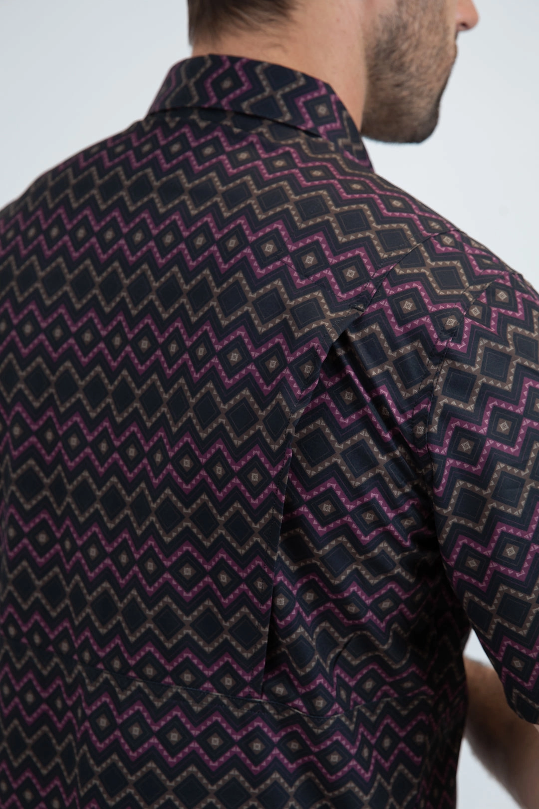 Mens Performance Classic Fit Short Sleeve Black Shirt networking event