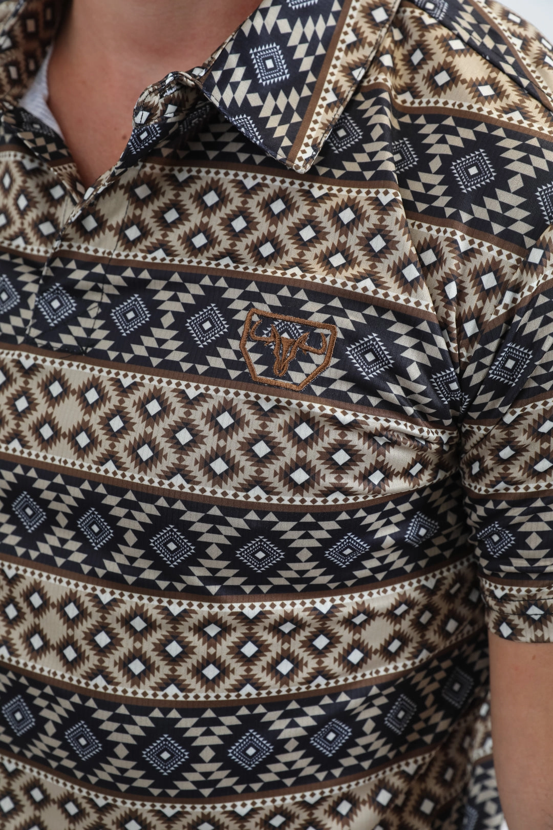 Relaxed Design Mens Performance Fabric Modern Fit Stretch Aztec Print Black Polo