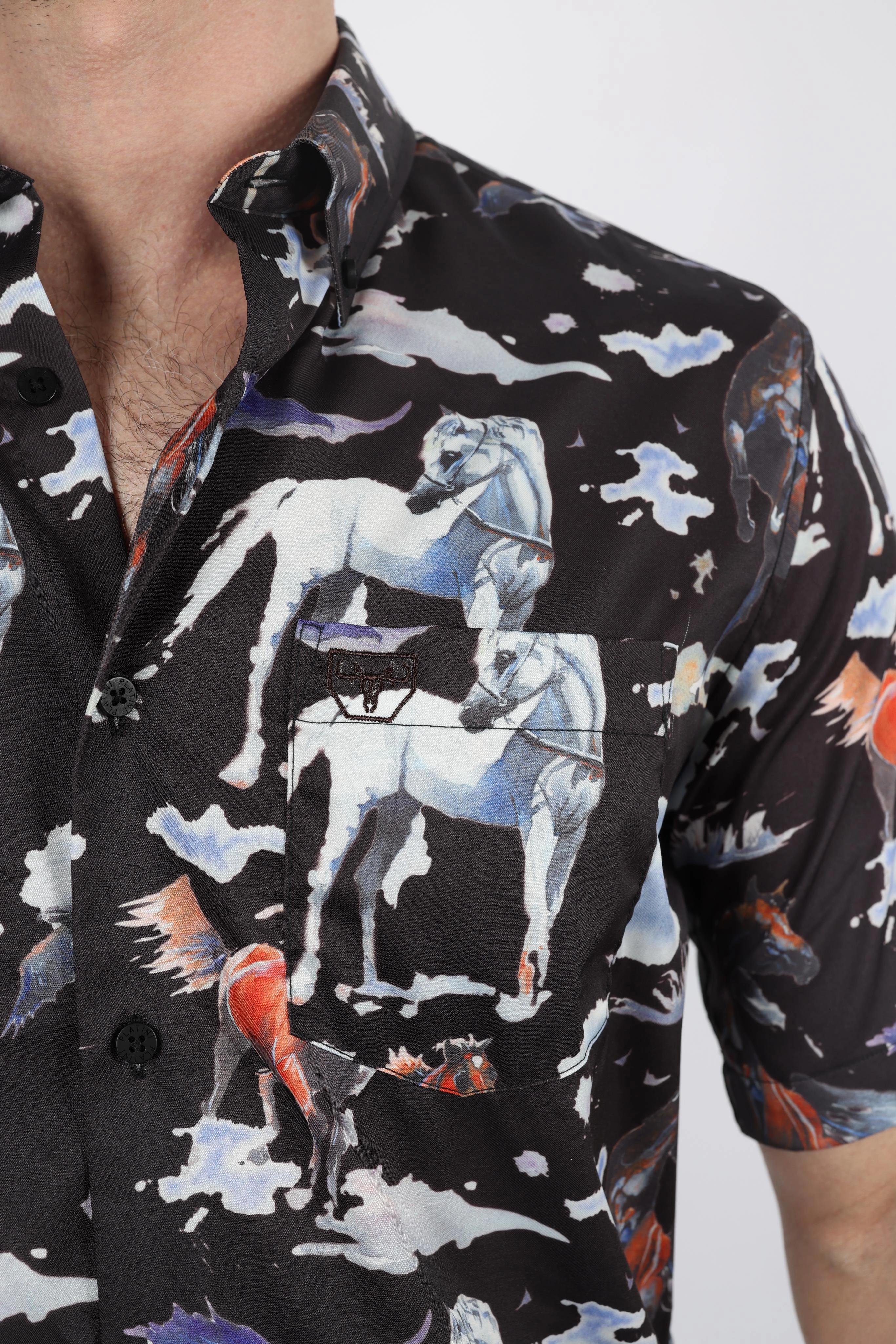 Soft Touch Wrinkle Resistant Finish Mens Short Sleeve Modern Fit Stretch Wild Horses Print Shirt