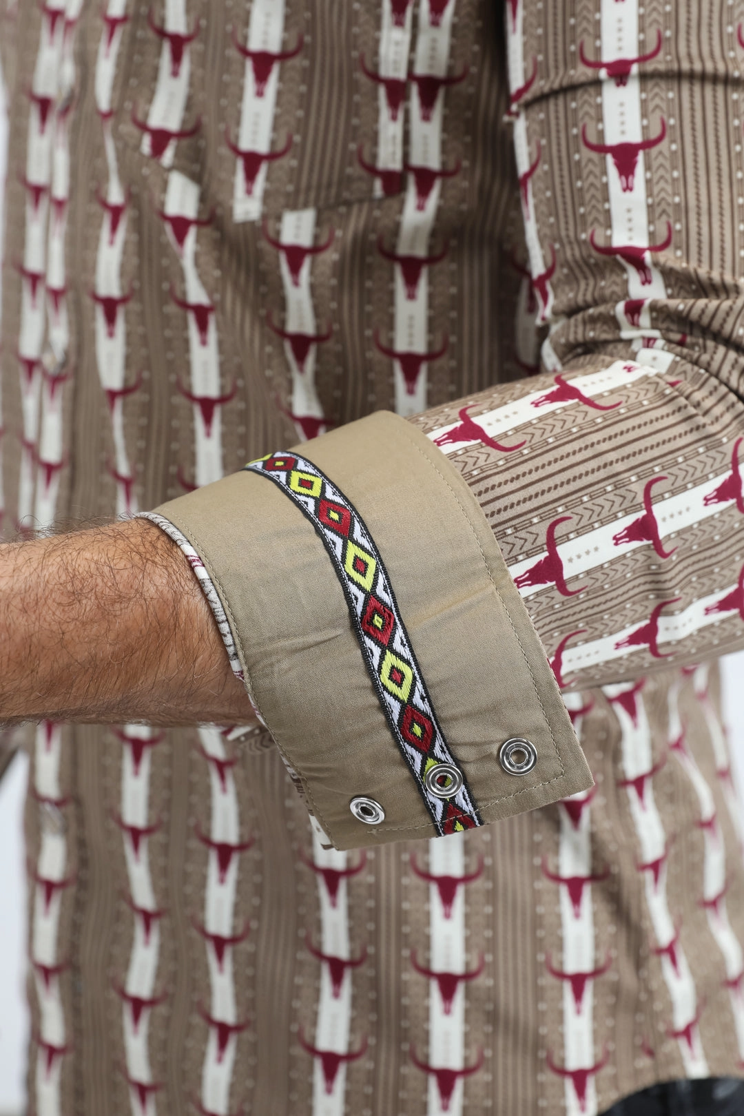 Mens Western Modern Fit Cotton/Spandex Long Sleeve Beige Shirt with Snaps Breathable mesh Seamless Sides