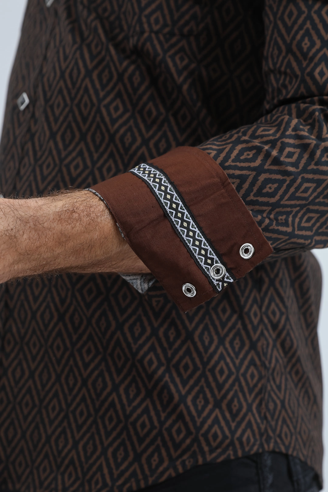 Durable Material Mens Western Modern Fit Cotton/Spandex Long Sleeve Black Shirt with Snaps