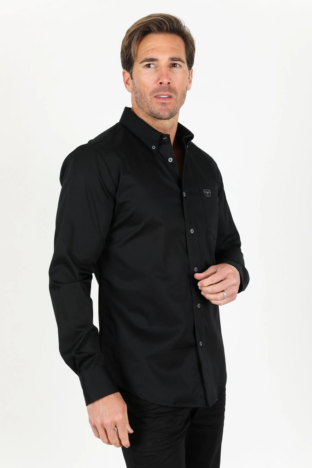 Road Trip Ready Men??s Single Pocket Logo Modern Fit Stretch Dress Shirt - Black