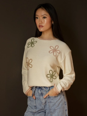 Olivia Flower Sweater Trendy Outfit