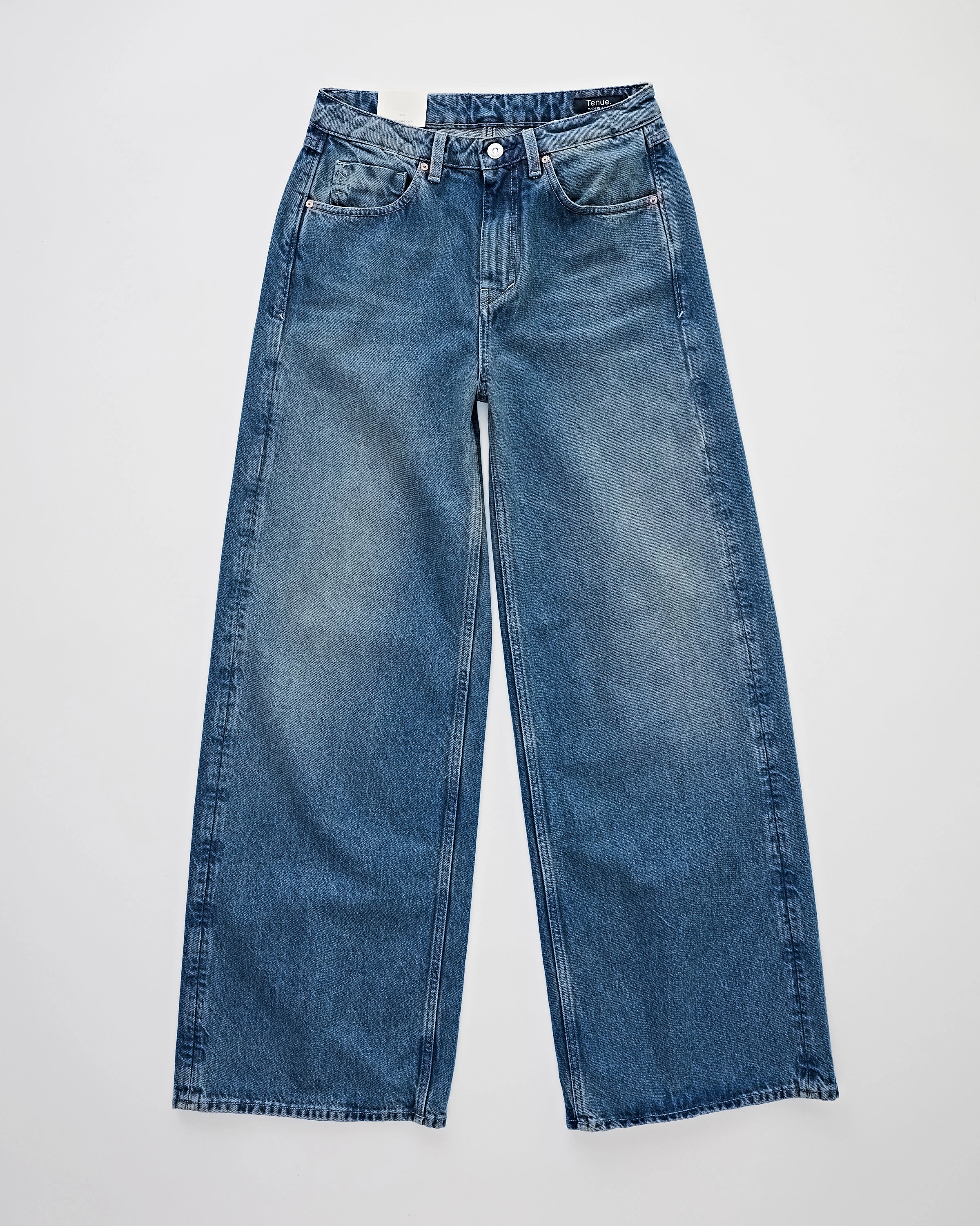 SeamlessTransition Bella Jeans Cascade