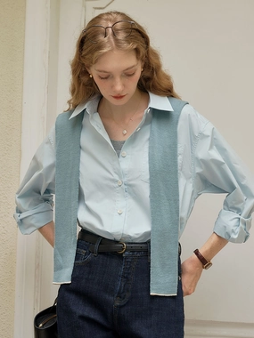 Sequin Glow OdorControlTech Cynthia Classic LOGO Embroidered Slit Cotton Light Blue Shirt