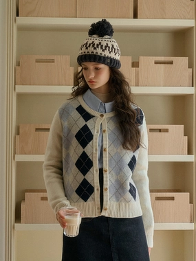 Happy Core Adley Classic Round Neck Argyle Jacquard 100% Wool Cardigan