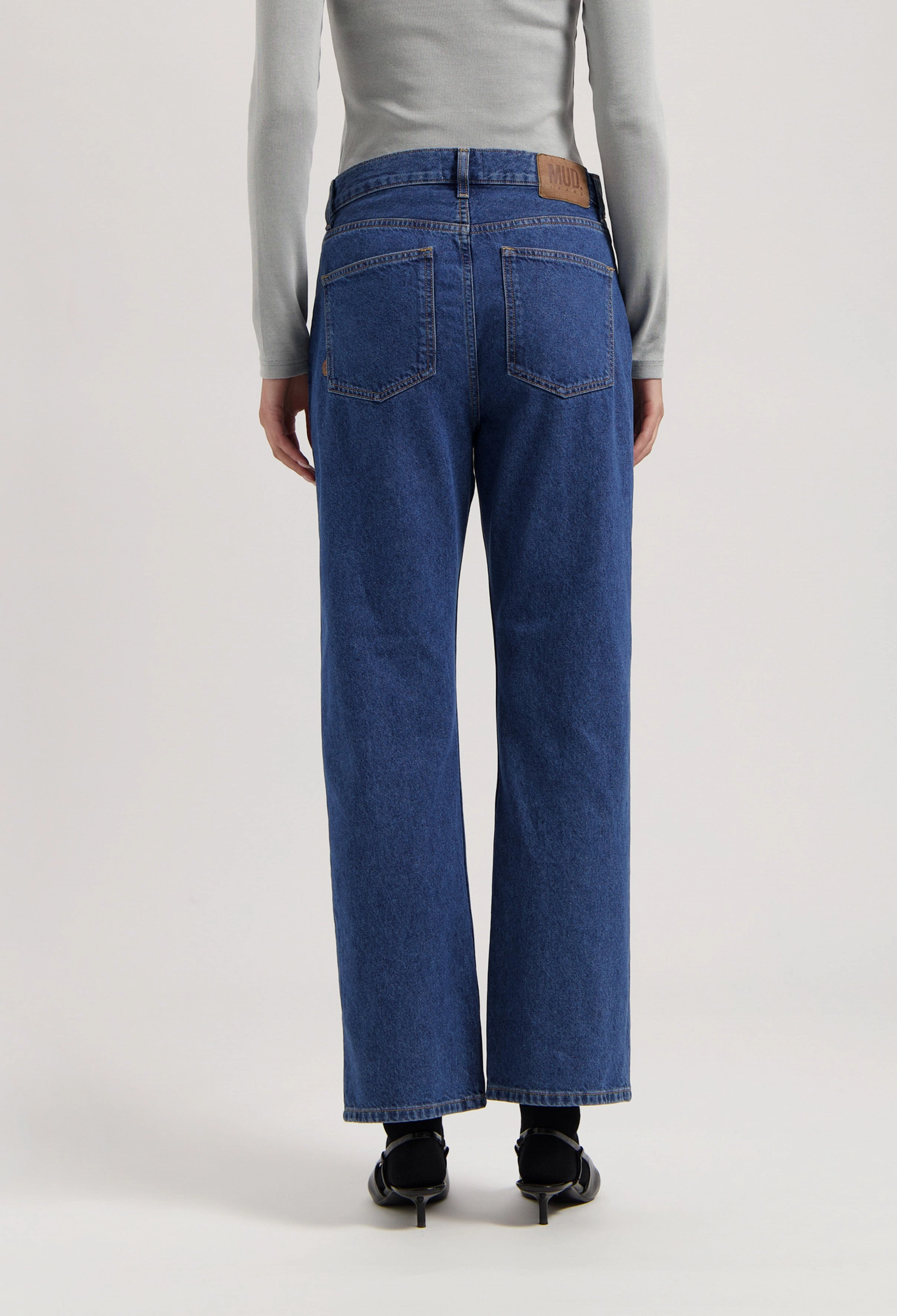 Emma Low Loose - Medium Stone Light Sweatshirt