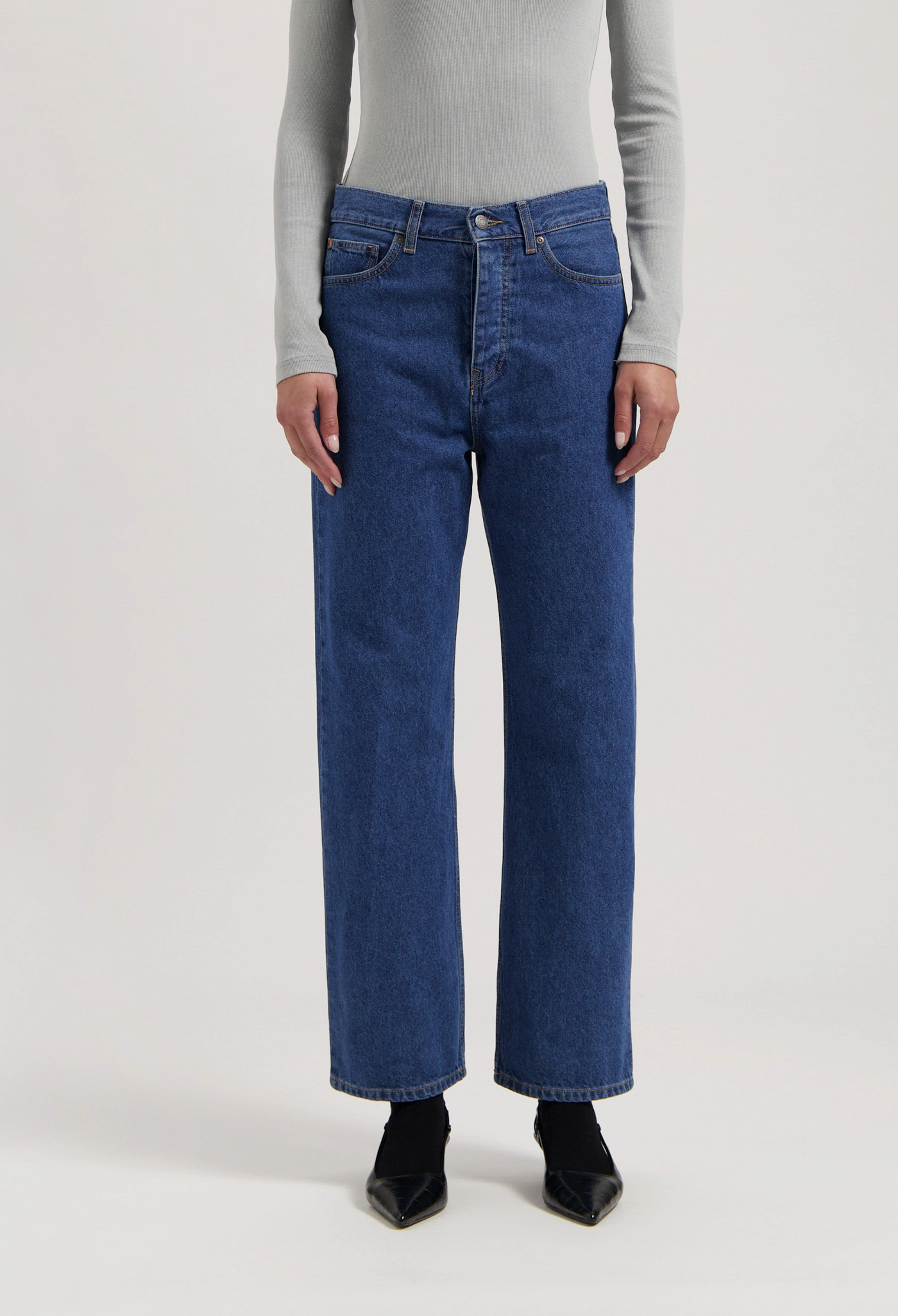 Hero Mode Glow Up Emma Low Loose - Medium Stone