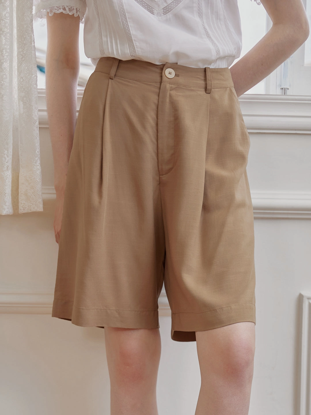 Comfortable Sweater Paine Khaki Casual Shorts