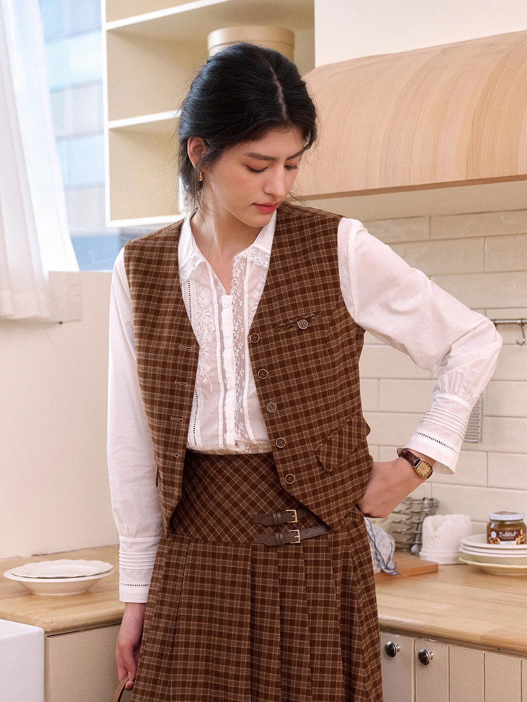 Energy Flow Remington?V-Neck?Plaid?Tie-Back?Vest