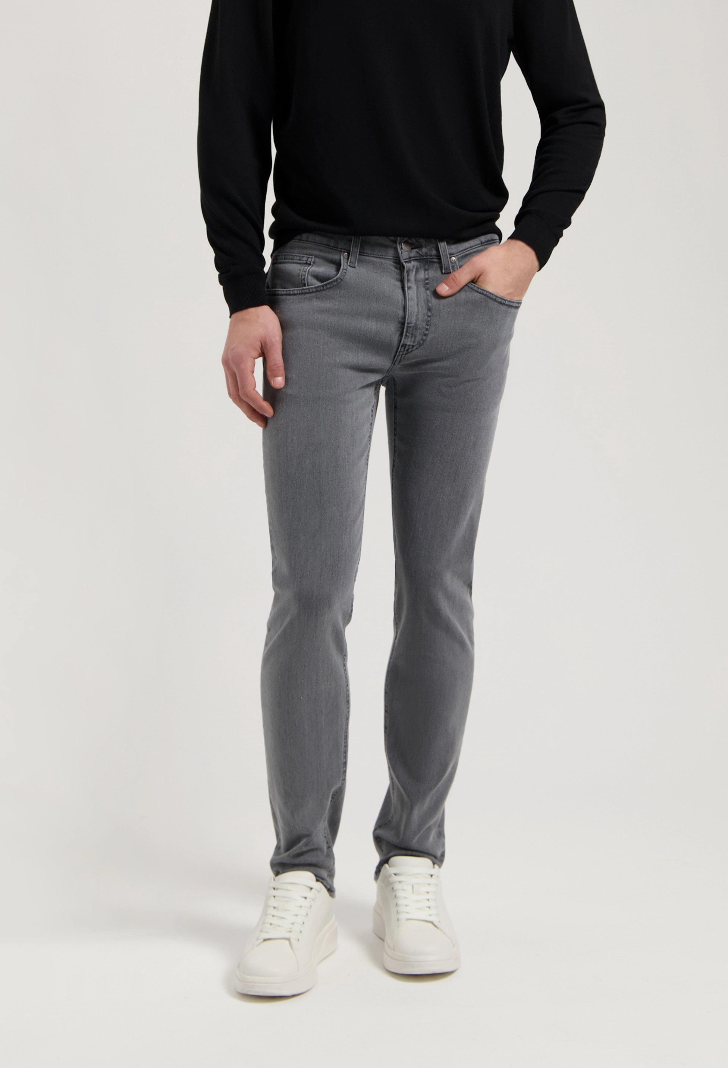 Dunn Low Tapered - Light Grey Warm Sweater Clean Fit